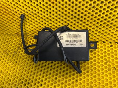 Антенна (ЭБУ антенны) Volkswagen Touareg 2006 7L6