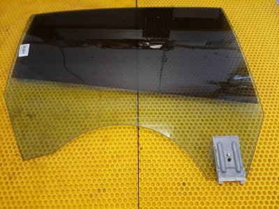 Стекло задней правой двери Volkswagen Passat CC 2010 Седан