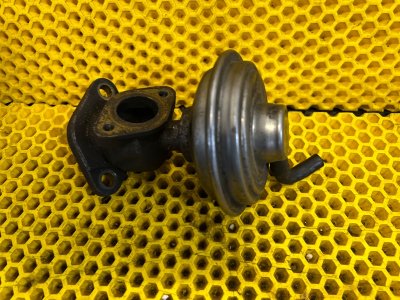 Клапан ЕГР EGR Volkswagen Touareg 2007 7L6