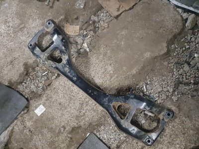 Балка задняя (подрамник) Volkswagen Touareg 2004 7L6