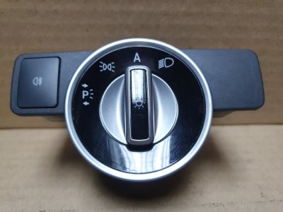 Выключатель света (переключатель) Mercedes-Benz C-Class 2010 W204