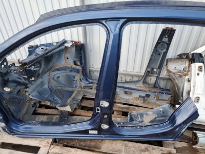 Стойка средняя с частью порога Ford Fiesta 2007 хэтчбек 5 дв.