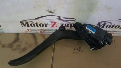 Педаль газа Volkswagen Touareg 2007 7L6