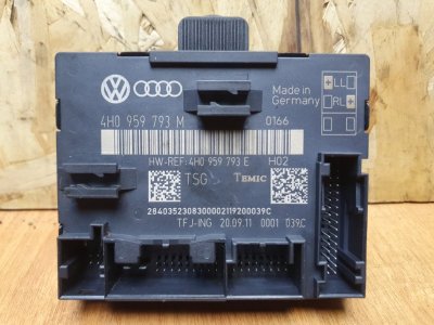 Блок управления двери Audi A8 2012 4H