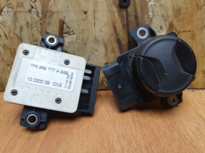 Кнопка регулировки сиденья Volkswagen Touareg 2011 7P