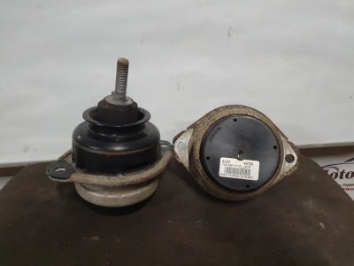 Опора двигателя Volkswagen Touareg 2007 7L6