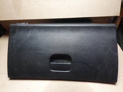 Бардачок Peugeot 308 2011 Хэтчбэк