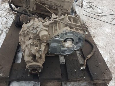 Рейка с раздаткой 4.7 2UZ Toyota land cruiser 100