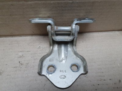 Петля двери Hyundai Sonata 2008 EF (тагаз)