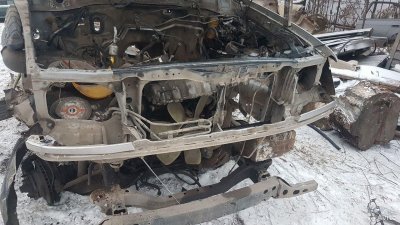 Кулак поворотный передний Toyota land cruiser 100