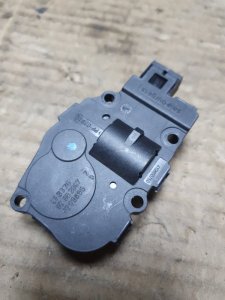 Сервопривод заслонок печки Mercedes-Benz GL-Class 2007 X164