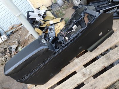 Подлокотник+центральная консоль Mazda CX-7 2009 ER