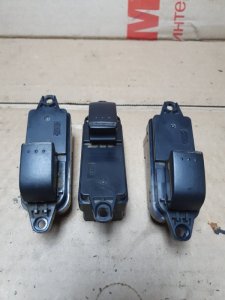 Кнопка стеклоподъемника Mazda CX-7 2009 ER