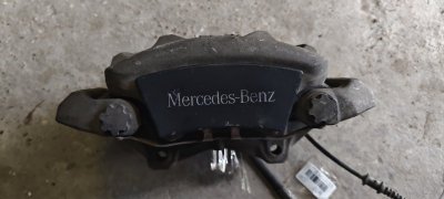 Суппорт тормозной Mercedes-Benz E-Class 2012 C207