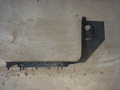 Накладка порога внутренняя Volkswagen Touareg 2011 7P