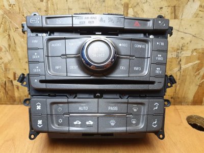 Блок управления климат контролем ,магнитолой Cadillac CTS 2008 II