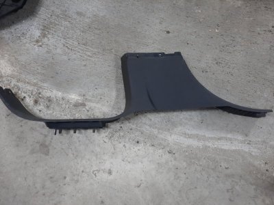 Накладка порога внутренняя Volkswagen Touareg 2011 7P
