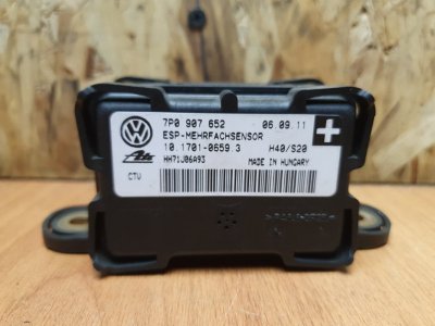 Датчик ускорения Volkswagen Touareg 2011 7P