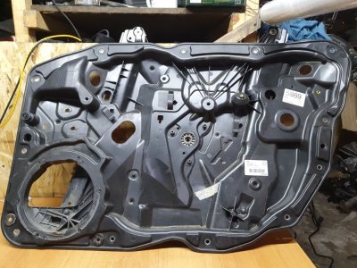 Трапеция стеклоподъемника Volkswagen Touareg 2011 7P