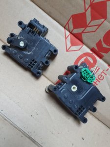 Сервопривод заслонки печки Mazda CX-7 2009 ER