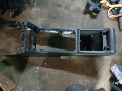 Центральная консоль Volkswagen Touareg 2011 7P