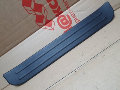 Накладка порога внутренняя Mazda CX-7 2009 ER