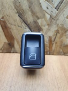 Кнопка стеклоподъемника Mercedes-Benz E-Class 2012 C207