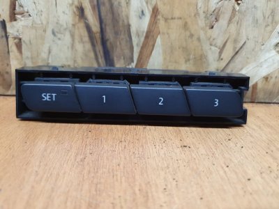 Кнопка многофункциональная Volkswagen Touareg 2011 7P