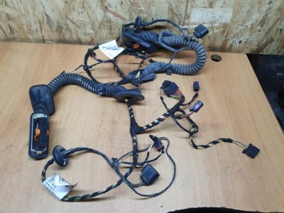 Проводка двери Volkswagen Touareg 2011 7P