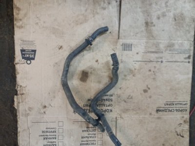 Водяной шланг (патрубок) Volkswagen Touareg 2008 7L6