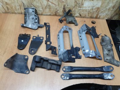 Кронштейн Mazda CX-7 2008 ER