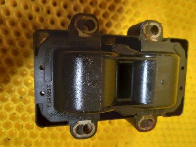 Катушка зажигания Renault Logan