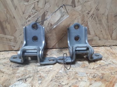Петля двери Mazda CX-7 2008 ER