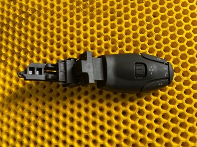 Переключатель магнитоллы Peugeot 207 ХЭТЧБЭК