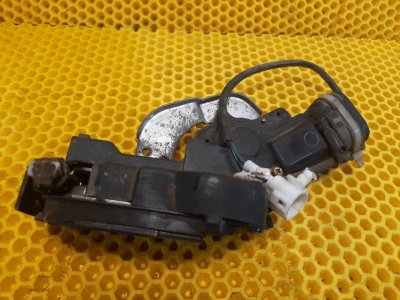 Замок двери Suzuki Grand Vitara XL-7 2004 JA627W