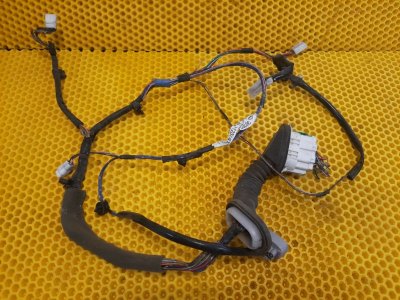 Проводка двери Suzuki Grand Vitara XL-7 2004 JA627W