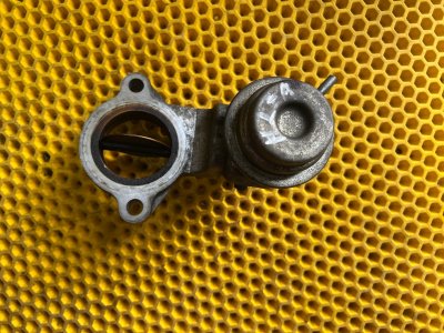 Заслонка воздушная Suzuki Grand Vitara XL-7 2004 JA627W