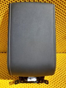 Подлокотник Omoda C5 2023