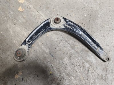 Рычаг передний нижний Peugeot 308 2011 Хэтчбэк