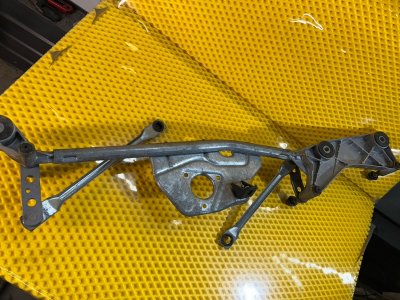 Трапеция стеклоочистителей (дворников) Mercedes-Benz GL-Class 2008 X164