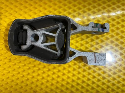 Подушка двигателя Chery Tiggo 9 2023 T26