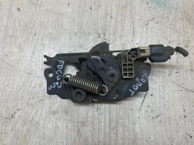 Замок капота Ford Focus 3 2013 CB8