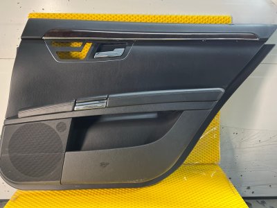 Обшивка двери (карта) Mercedes-Benz S-Class W221