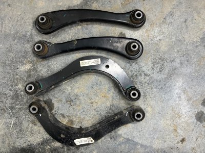 Рычаг Omoda C5 2023