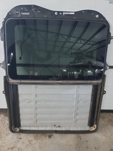Люк в сборе со стеклом Mercedes-Benz S-Class W221