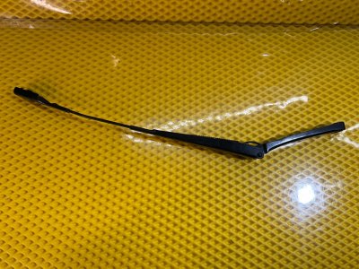Поводок стеклоочистителя Volkswagen Jetta 2012 6