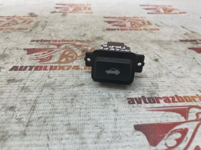 Кнопка открывания багажника Honda Accord 8 2012 CU2