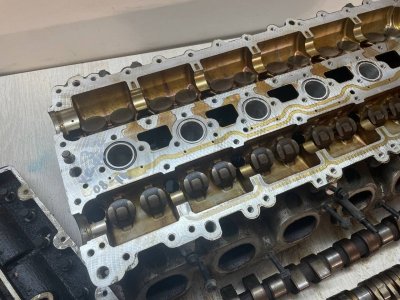 ГБЦ Volvo XC70 2004 BZ52