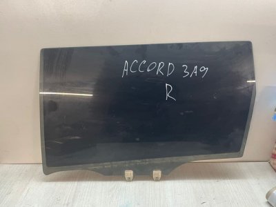 Стекло двери Honda Accord 7 2005 CL7