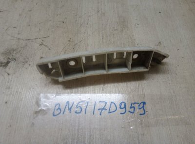 Кронштейн бампера Ford Focus 3 2013 CB8